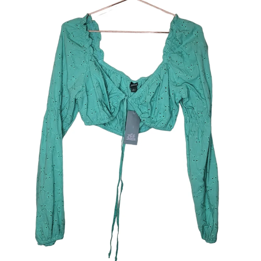 NEW Wild Fable Medium Crop Top Long Sleeve Cotton Teal Green Eyelets